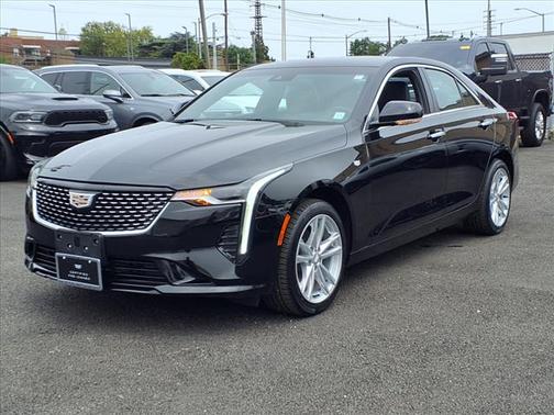 2022 Cadillac CT4 Luxury