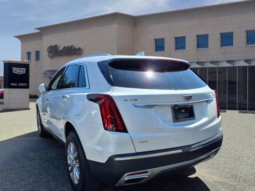 2022 Cadillac XT5 Premium Luxury