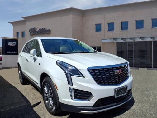 2022 Cadillac XT5 Premium Luxury
