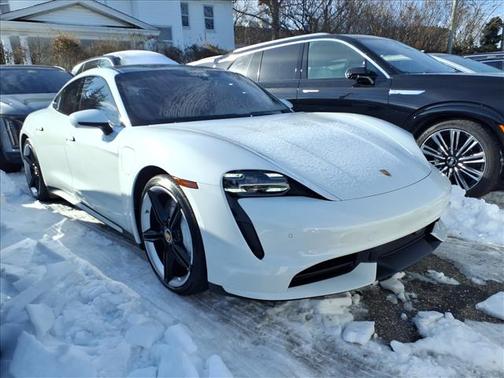 2020 Porsche Taycan Turbo S