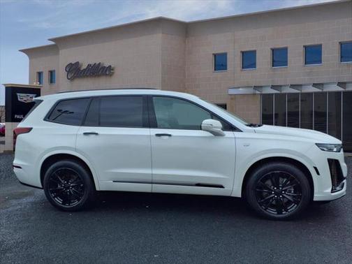 2022 Cadillac XT6 Premium Luxury