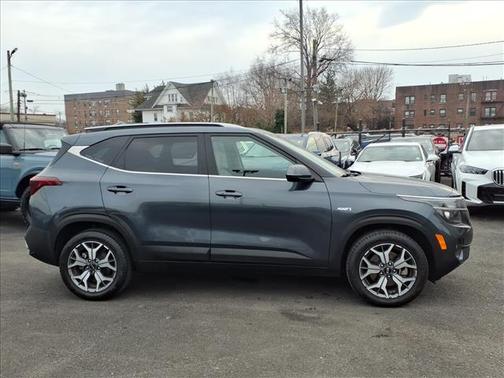 2021 Kia Seltos EX