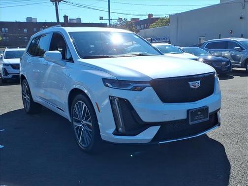 2025 Cadillac XT6 Sport AWD