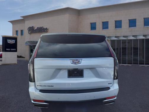 2022 Cadillac Escalade Premium Luxury