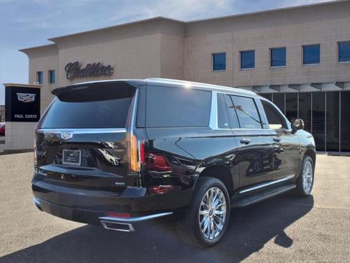 2023 Cadillac Escalade ESV Premium Luxury