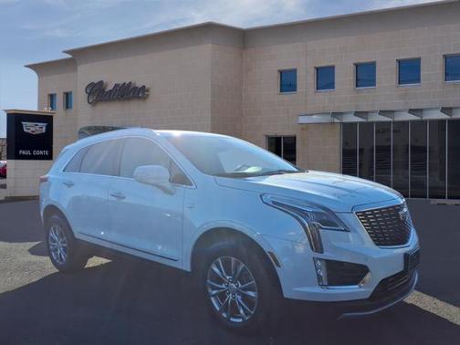 2022 Cadillac XT5 Premium Luxury
