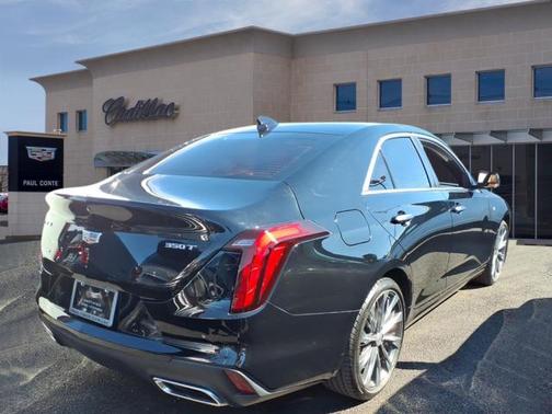 2022 Cadillac CT4 Premium Luxury