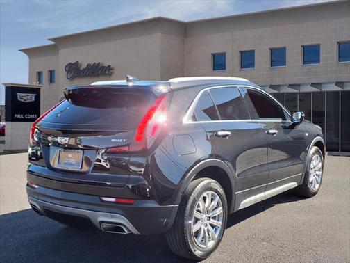 2022 Cadillac XT4 Premium Luxury