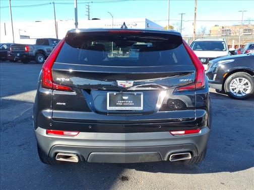 2023 Cadillac XT4 Luxury