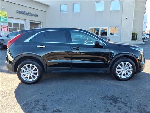 2023 Cadillac XT4 Luxury