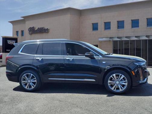 2022 Cadillac XT6 Premium Luxury