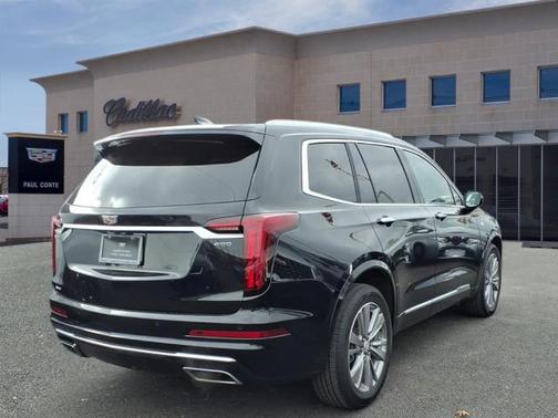 2022 Cadillac XT6 Premium Luxury AWD