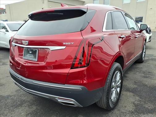 2023 Cadillac XT5 Premium Luxury