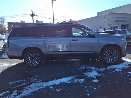 2021 Cadillac Escalade ESV Sport Platinum