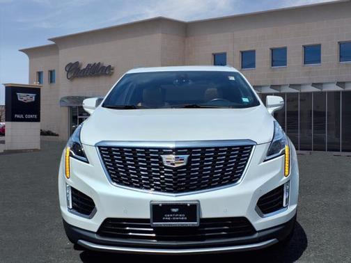 2022 Cadillac XT5 Premium Luxury