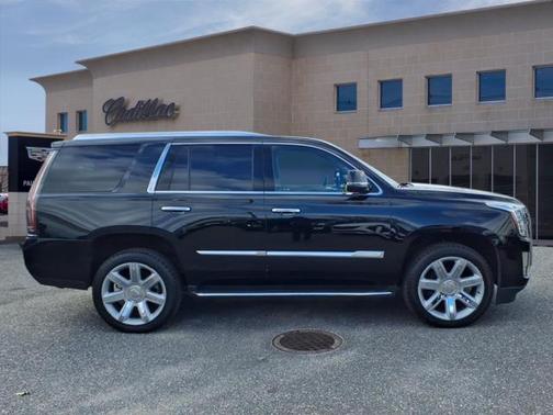 2020 Cadillac Escalade Luxury