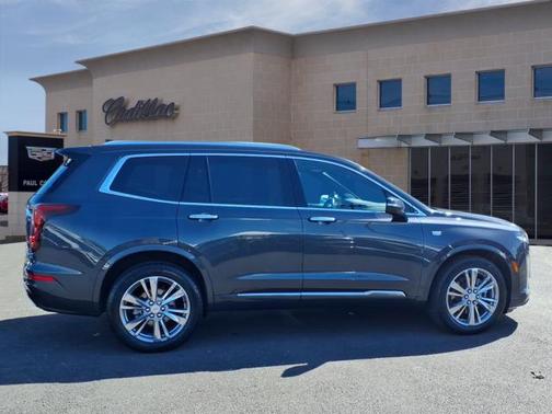 2022 Cadillac XT6 Premium Luxury AWD