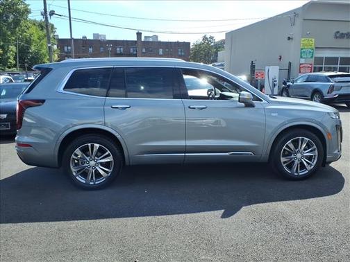 2024 Cadillac XT6 Premium Luxury AWD