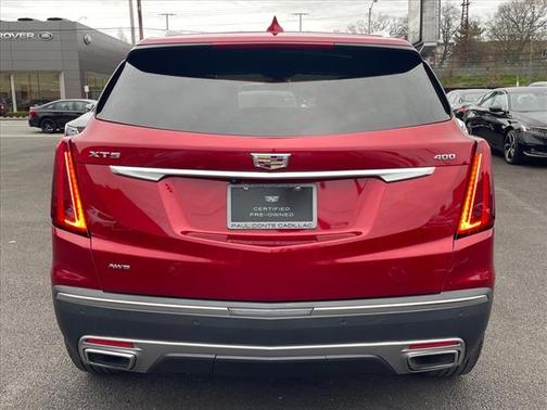2022 Cadillac XT5 Premium Luxury