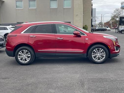 2022 Cadillac XT5 Premium Luxury