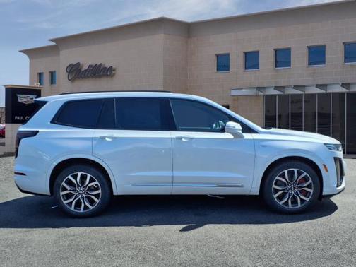 2022 Cadillac XT6 Sport