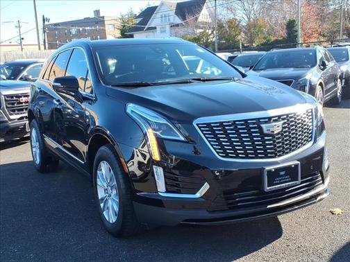 2022 Cadillac XT5 Luxury