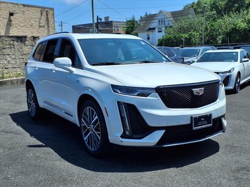 2023 Cadillac XT6 Sport