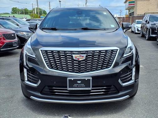 2022 Cadillac XT5 Premium Luxury