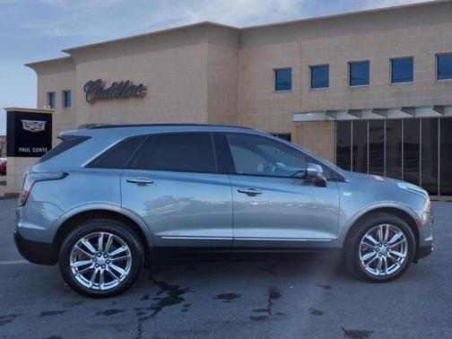 2022 Cadillac XT5 Sport