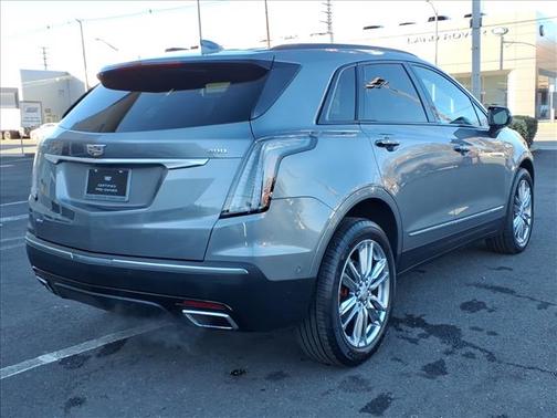 2022 Cadillac XT5 Sport