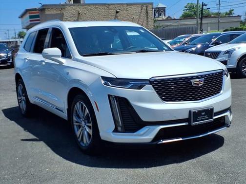 2022 Cadillac XT6 Premium Luxury AWD