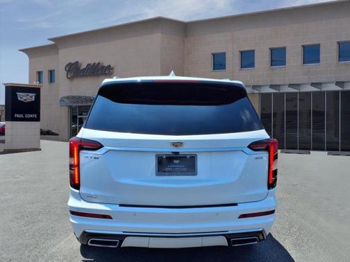 2022 Cadillac XT6 Premium Luxury AWD