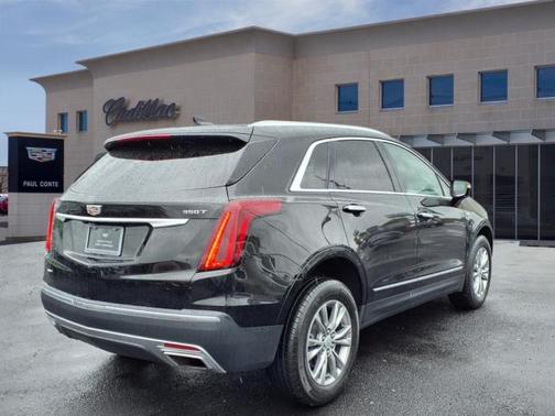 2022 Cadillac XT5 Premium Luxury