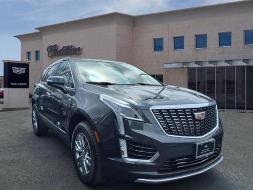 2022 Cadillac XT5 Premium Luxury