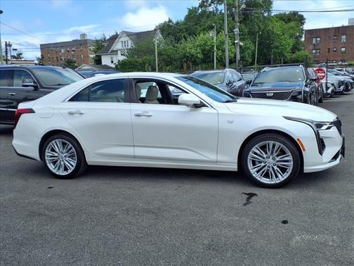 2021 Cadillac CT4 Premium Luxury