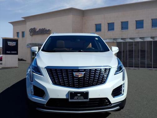 2022 Cadillac XT5 Premium Luxury