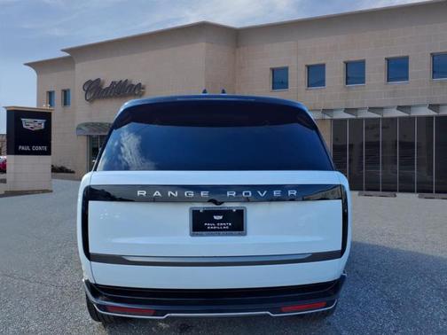 2025 Land Rover Range Rover SE