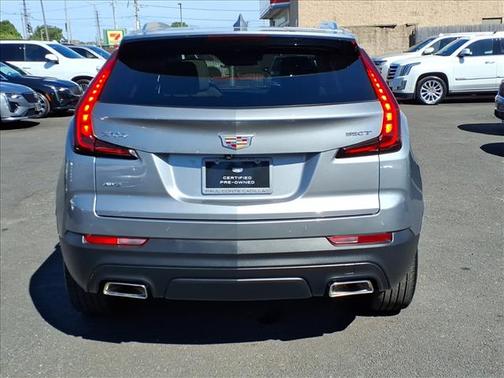 2023 Cadillac XT4 Luxury