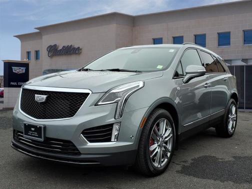 Argent Silver Metallic 2023 Cadillac XT5 Sport