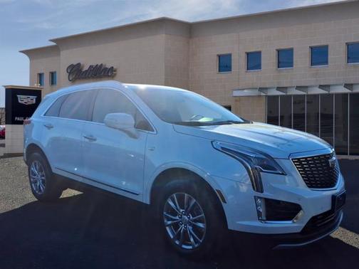 2022 Cadillac XT5 Premium Luxury
