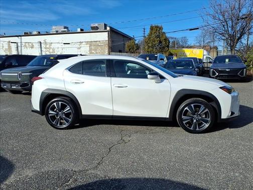 2023 Lexus UX 250h Base