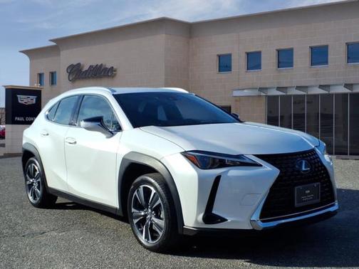 2023 Lexus UX 250h Base