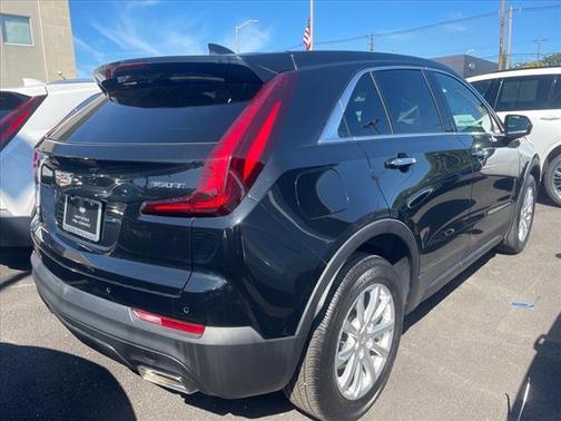 2023 Cadillac XT4 Luxury