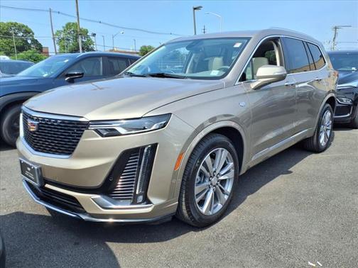 2022 Cadillac XT6 Premium Luxury