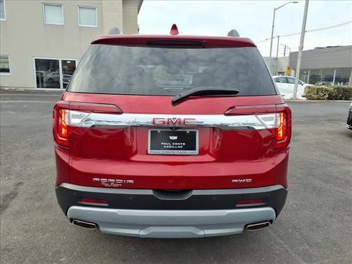 2023 GMC Acadia AWD SLT