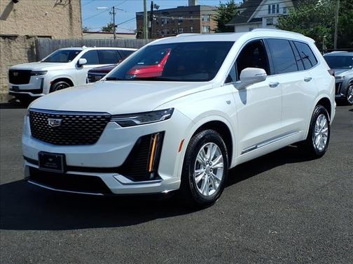 2023 Cadillac XT6 Luxury