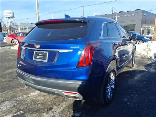2023 Cadillac XT5 Premium Luxury