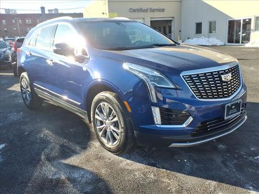2023 Cadillac XT5 Premium Luxury