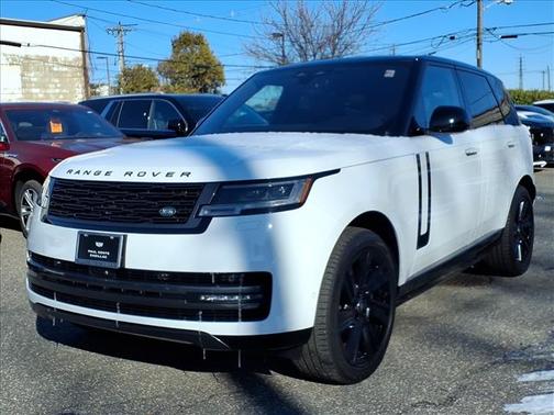 2023 Land Rover Range Rover P530 SE