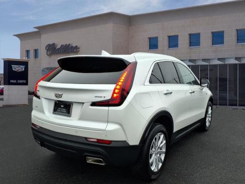 2022 Cadillac XT4 Luxury